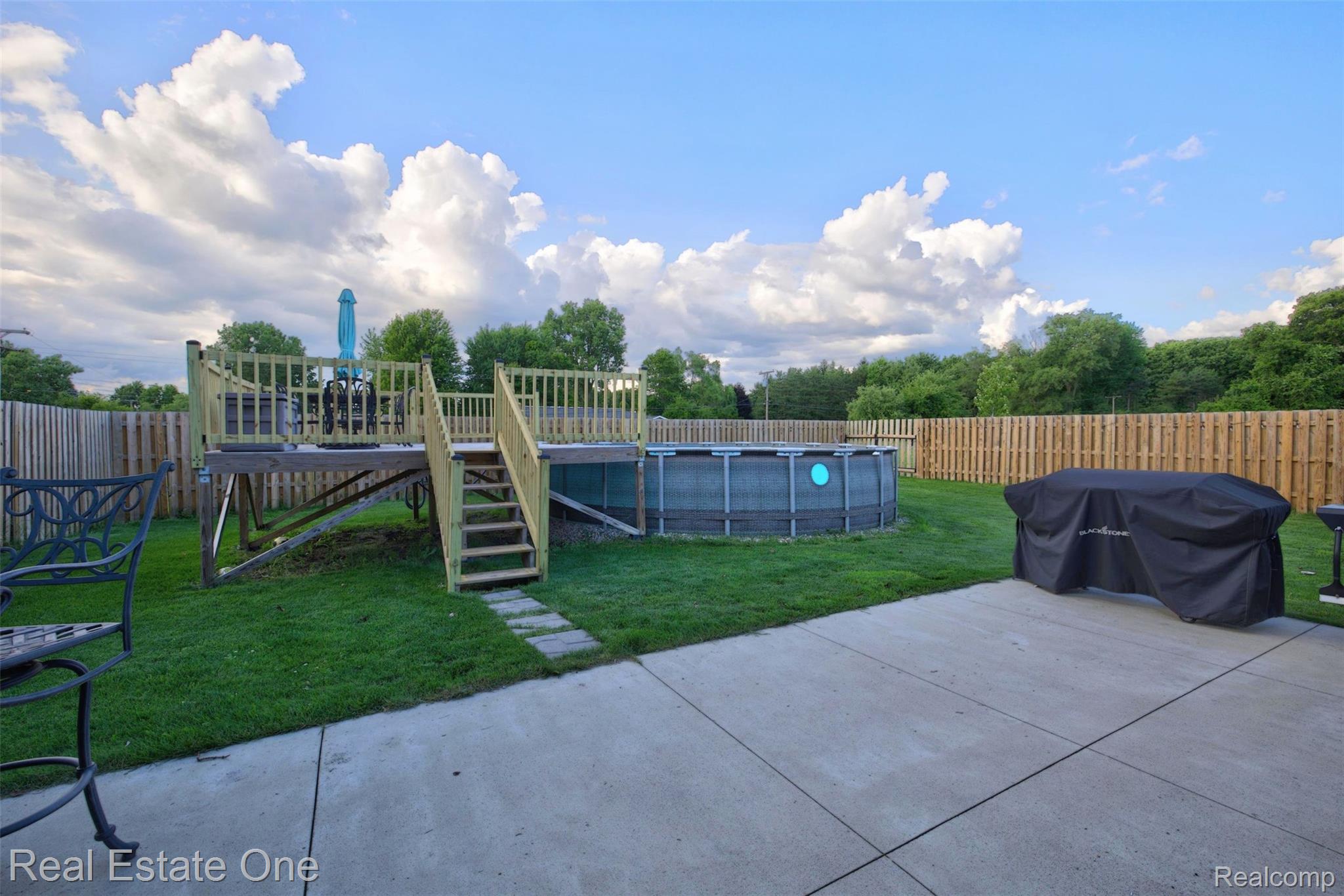 2355 South Sashabaw Road Ortonville, MI 48462 - Photo 43 of 57 52) Backyard.jpg