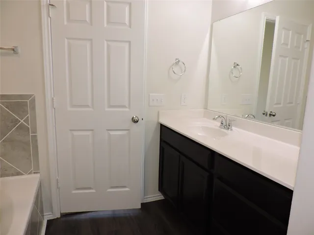 $2,400 | 4022 Timber Sapp Drive, Conroe, TX 77304