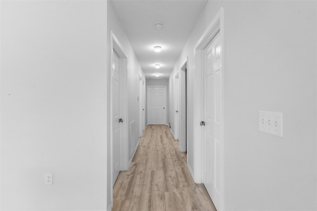 9294 Sugar Road North Harrison, AR 72601 - Photo 16 of 39 hallway