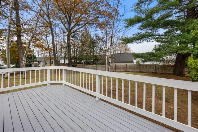 $425,000 | 6 Henry Road, Webster, MA 01570