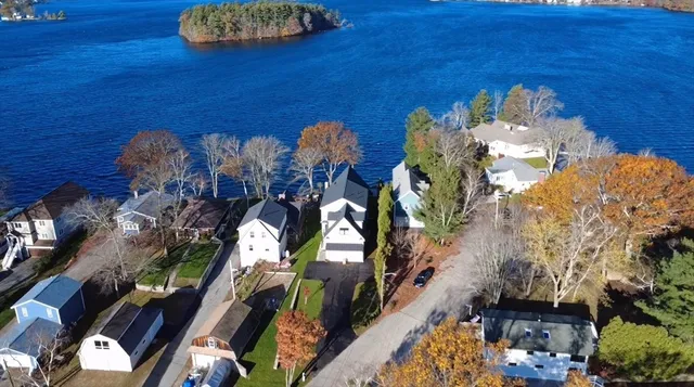 $425,000 | 6 Henry Road, Webster, MA 01570