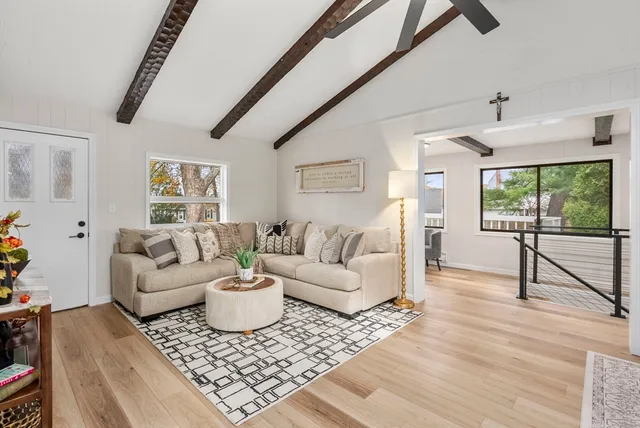 $425,000 | 6 Henry Road, Webster, MA 01570