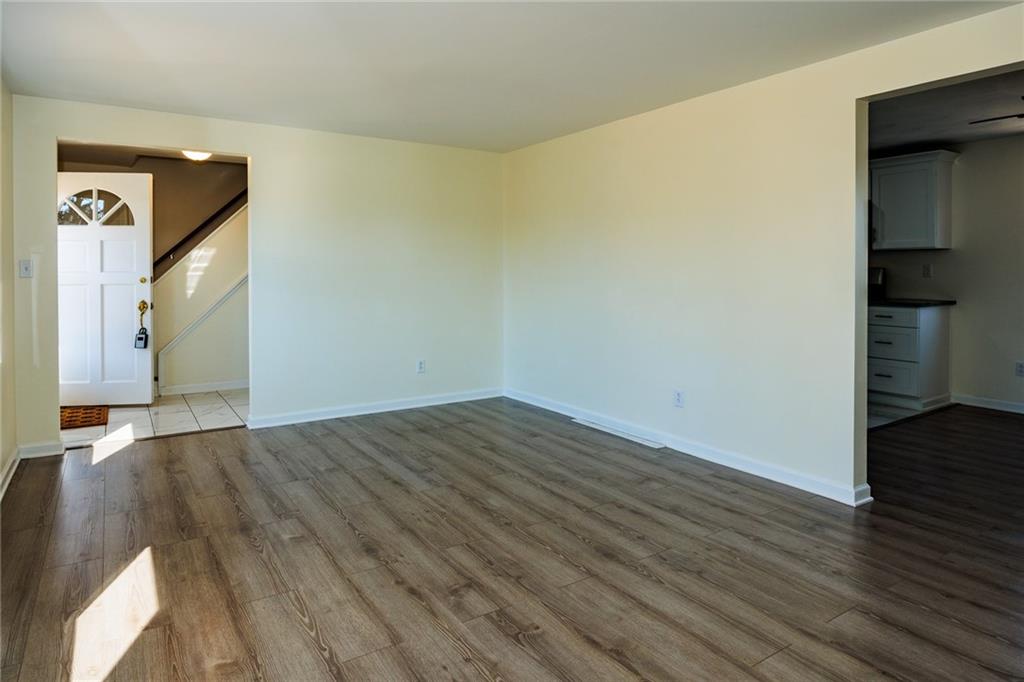 2408 Haymaker Road Monroeville, PA 15146 - Photo 2 of 41 l