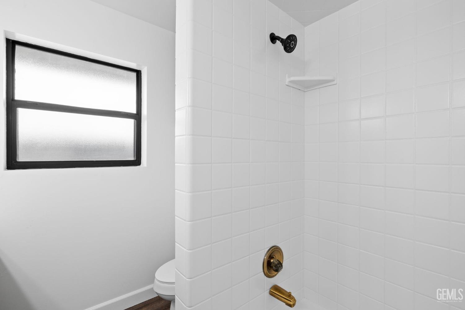 Undisclosed Address Bakersfield, CA 93314 - Photo 46 of 60 a bathroom with a window