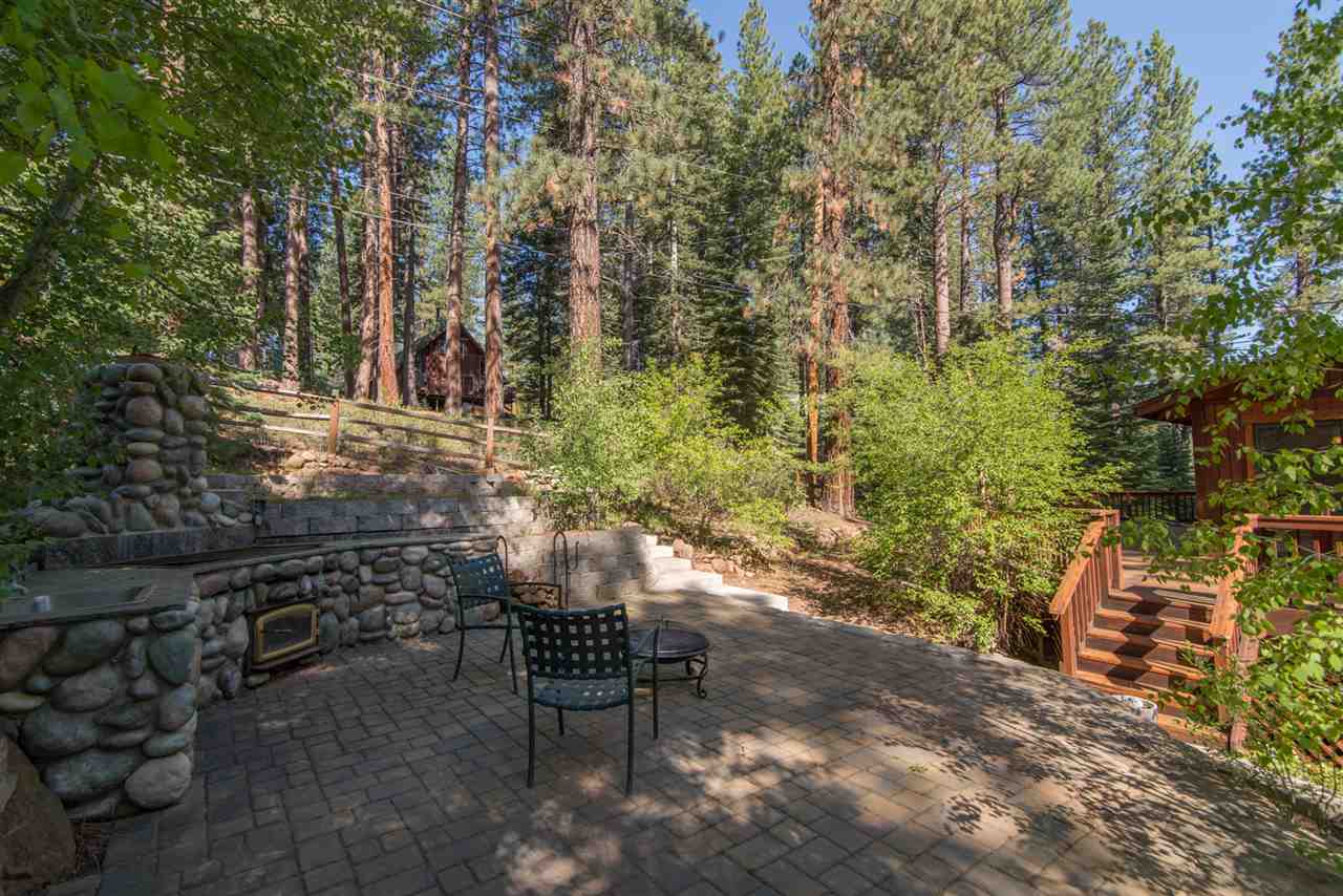10518 Red Fir Road Truckee, CA 96161 - Photo 7 of 14 Gallery Image 7