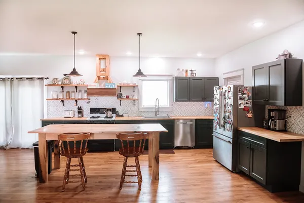 $385,000 | 466 County Road 100 North, Sadorus, IL 61872