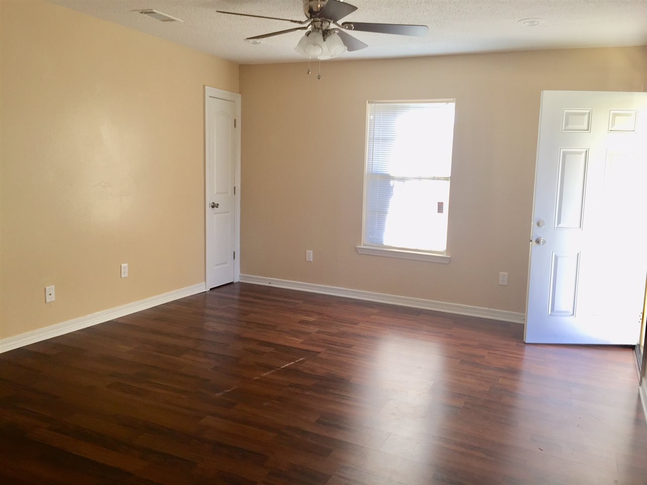 233 South Williams Avenue Mobile, AL 36610 - Photo 3 of 18