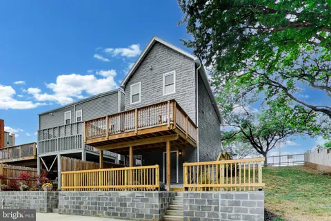 $739,000 | 2553 Alabama Avenue Southeast, Washington, DC 20020