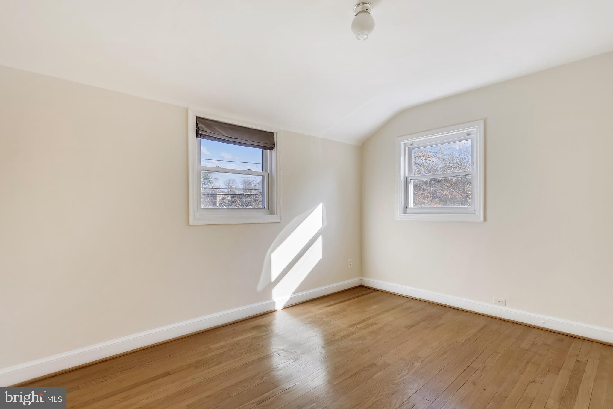 8502 Grubb Road Chevy Chase, MD 20815 - Photo 22 of 37 Gallery Image 22