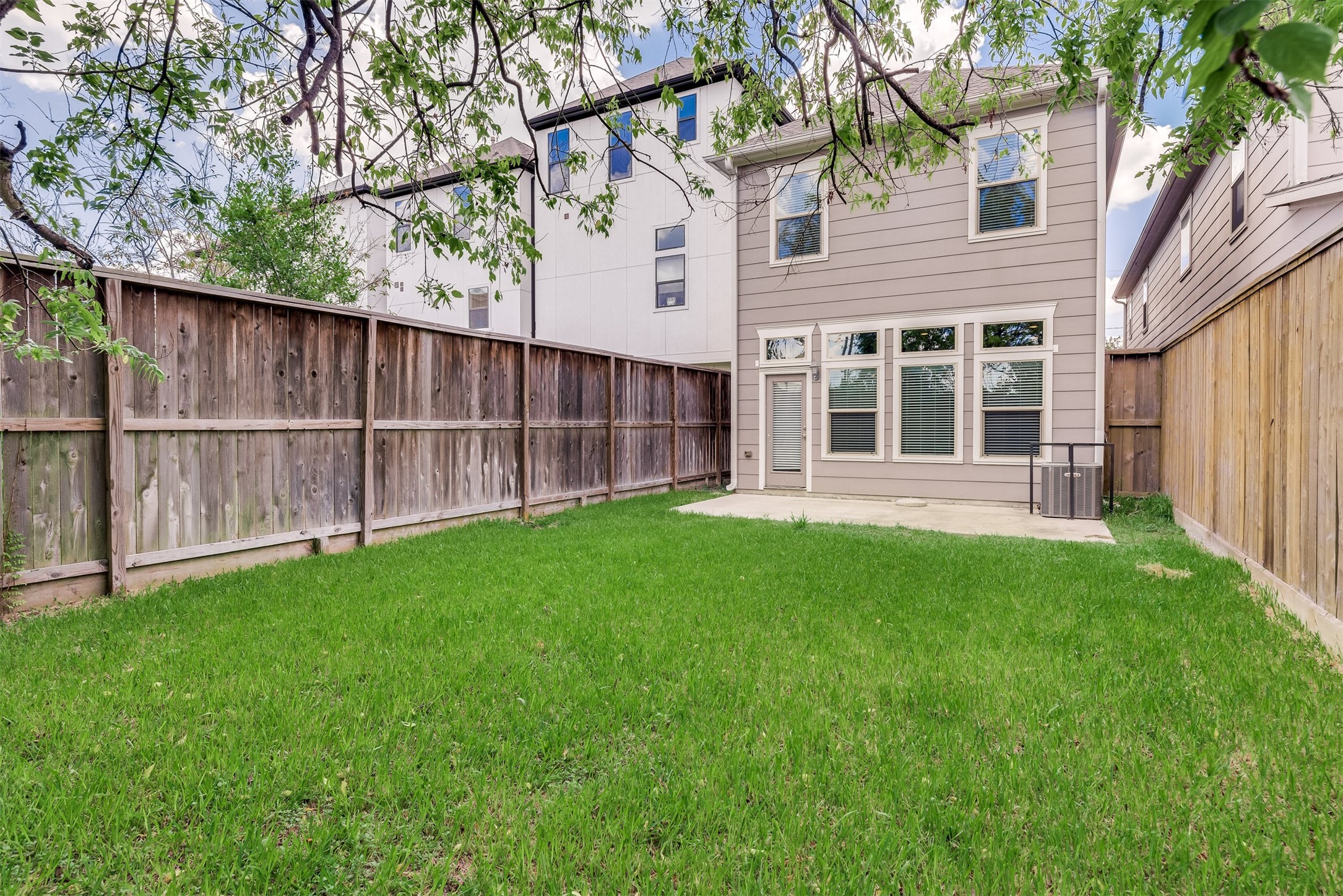 5807 Larkin Street Houston, TX 77007 - Photo 16 of 33
