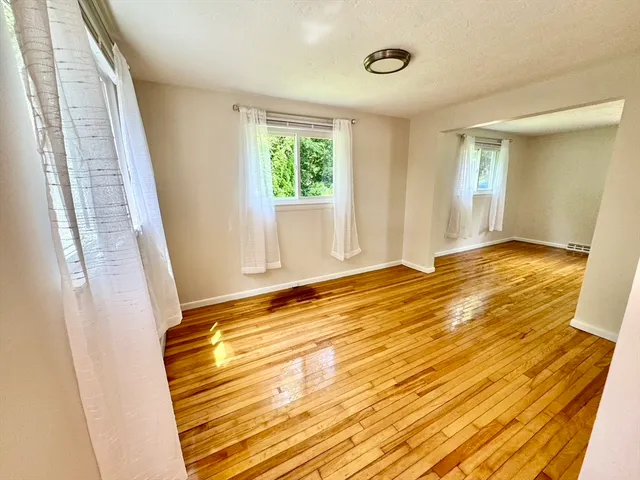 $2,400 | 116 Central Street, Unit 116, Acton, MA 01720