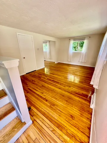 $2,400 | 116 Central Street, Unit 116, Acton, MA 01720