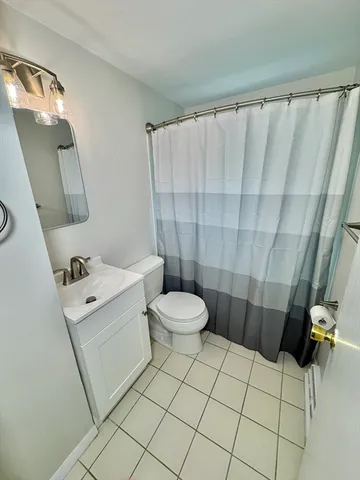 $2,400 | 116 Central Street, Unit 116, Acton, MA 01720