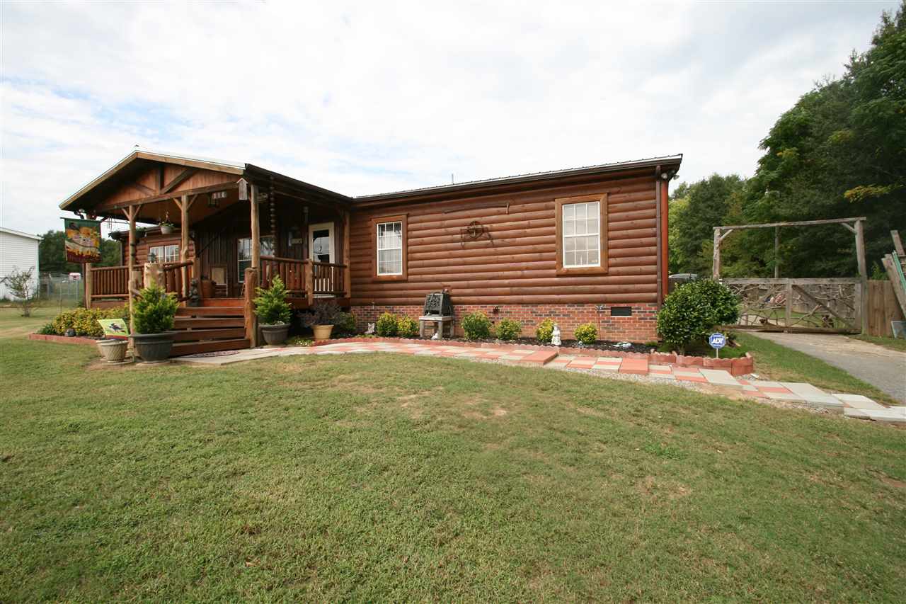 110 Brewer Road Campobello, SC 29322 - Photo 3 of 25