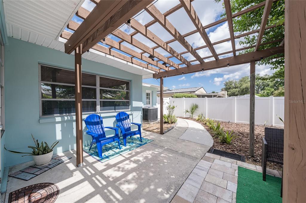 2063 Dunston Cove Road Clearwater, FL 33755 - Photo 34 of 52