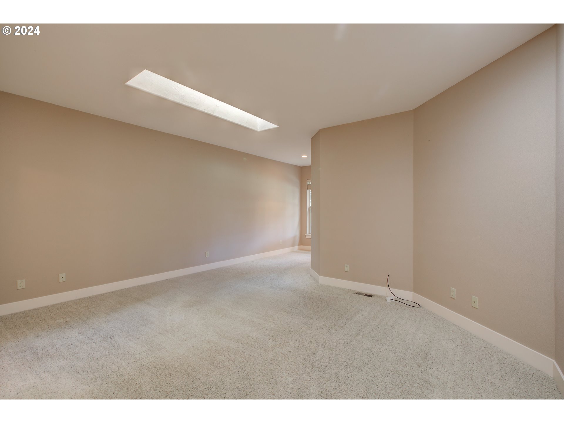 436 Backwater Loop Sutherlin, OR 97479 - Photo 24 of 46 a view of an empty room