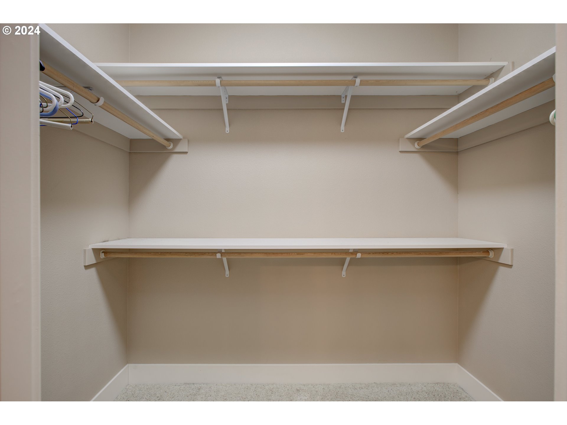 436 Backwater Loop Sutherlin, OR 97479 - Photo 29 of 46 a close view of closet