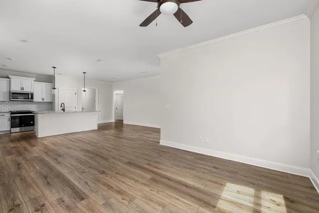 $389,900 | 1571 Whisper Winds Lane, Unit 42, Ooltewah, TN 37363