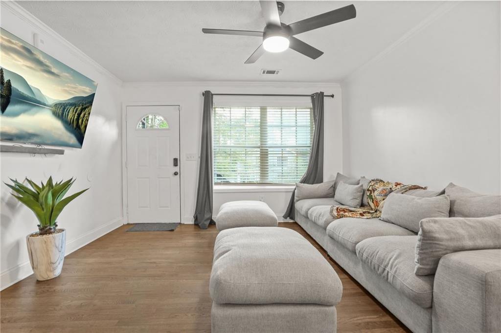 545 Elmwood Road Northwest, Unit A & B Atlanta, GA 30318 - Photo 6 of 7