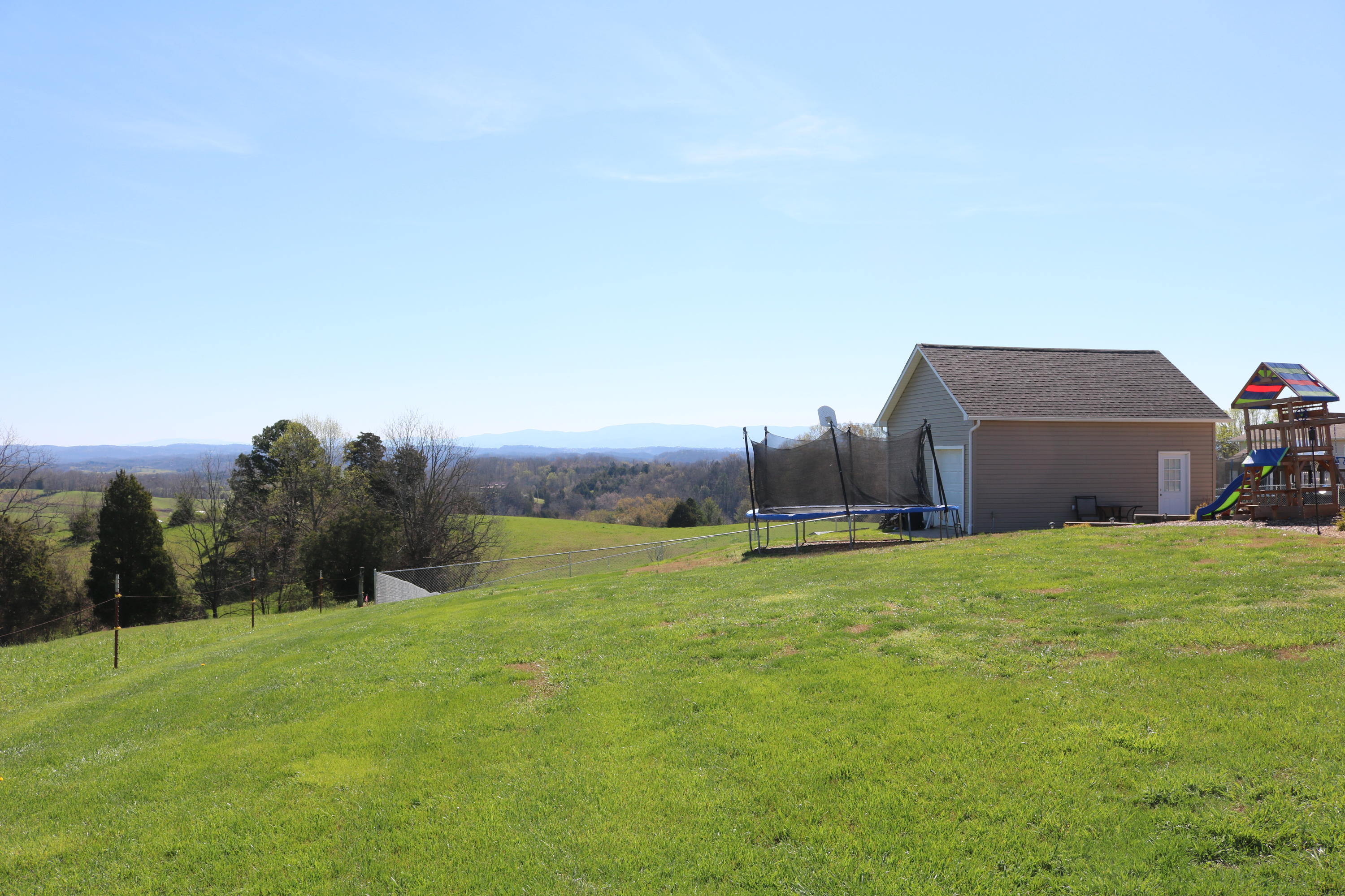 276 Anderson Loop Greeneville, TN 37743 - Photo 27 of 38 IMG_3095