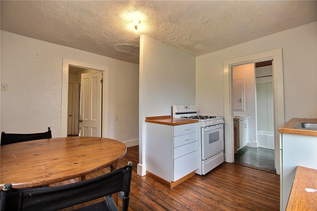 28 Spring Street Westerly, RI 02891 - Photo 29 of 39