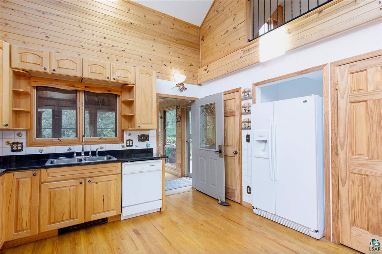 6519 Fredenberg Lake Road Duluth, MN 55803 - Photo 7 of 41 Kitchen