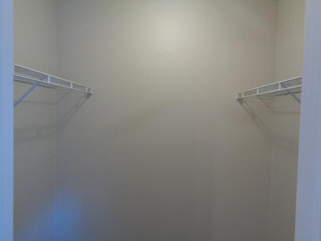 2011 Oleander Boulevard, Unit C Fort Pierce, FL 34950 - Photo 7 of 9 DSC08484