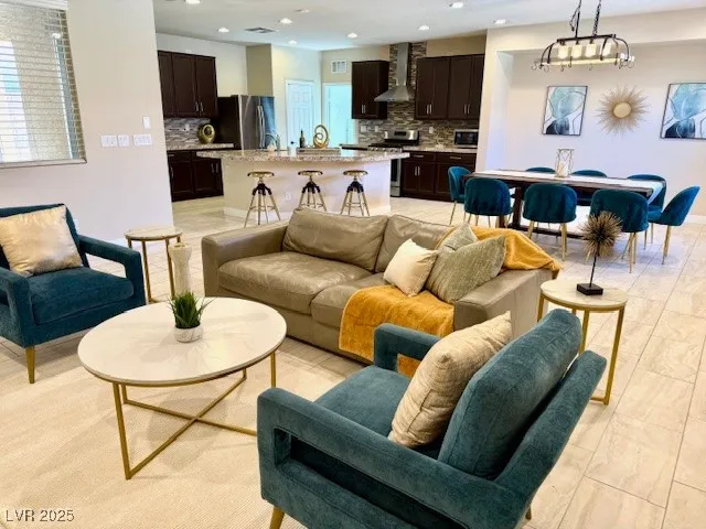 $2,400 | 2365 Florindo Walk, Henderson, NV 89044