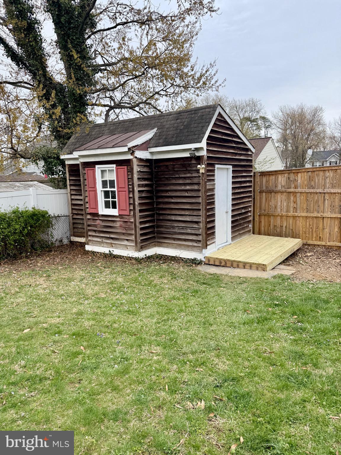 753 Chapelgate Drive Odenton, MD 21113 - Photo 22 of 24 Storage Shed