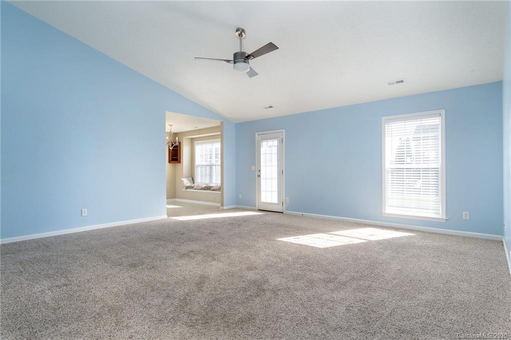 87 Black River Road Fletcher, NC 28732 - Photo 5 of 26