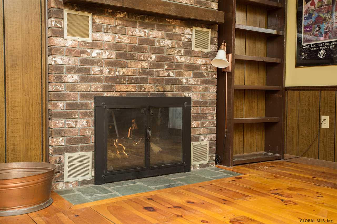 9 Round Table Road Saratoga Springs, NY 12866 - Photo 7 of 25 Photo 7