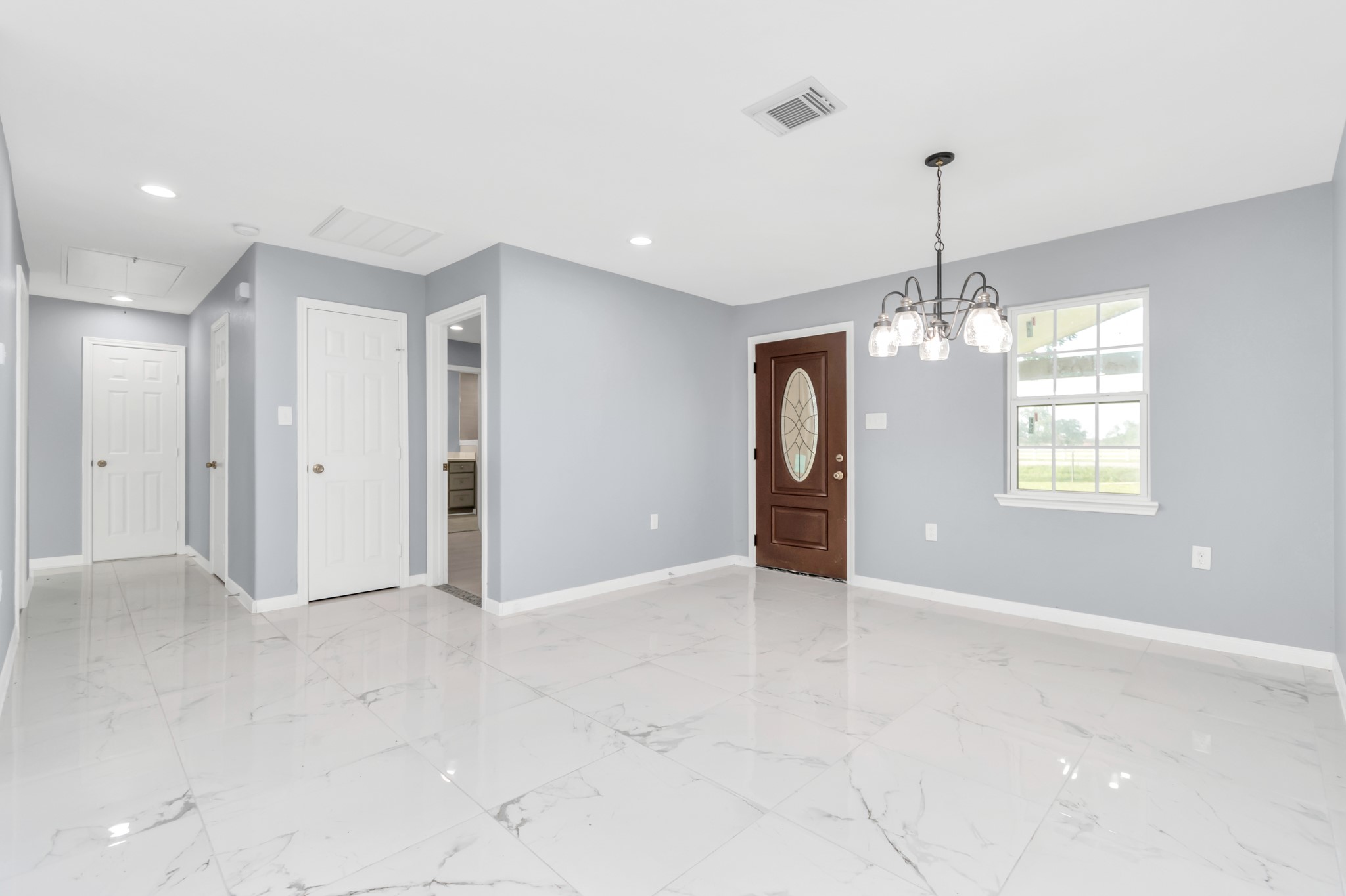 2826 West Farm To Market 1462 Rosharon, TX 77583 - Photo 11 of 36