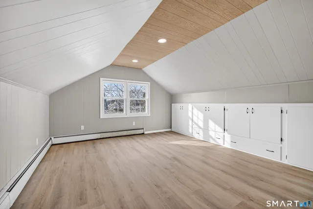 $379,900 | 223 Ledyard Street, New London, CT 06320