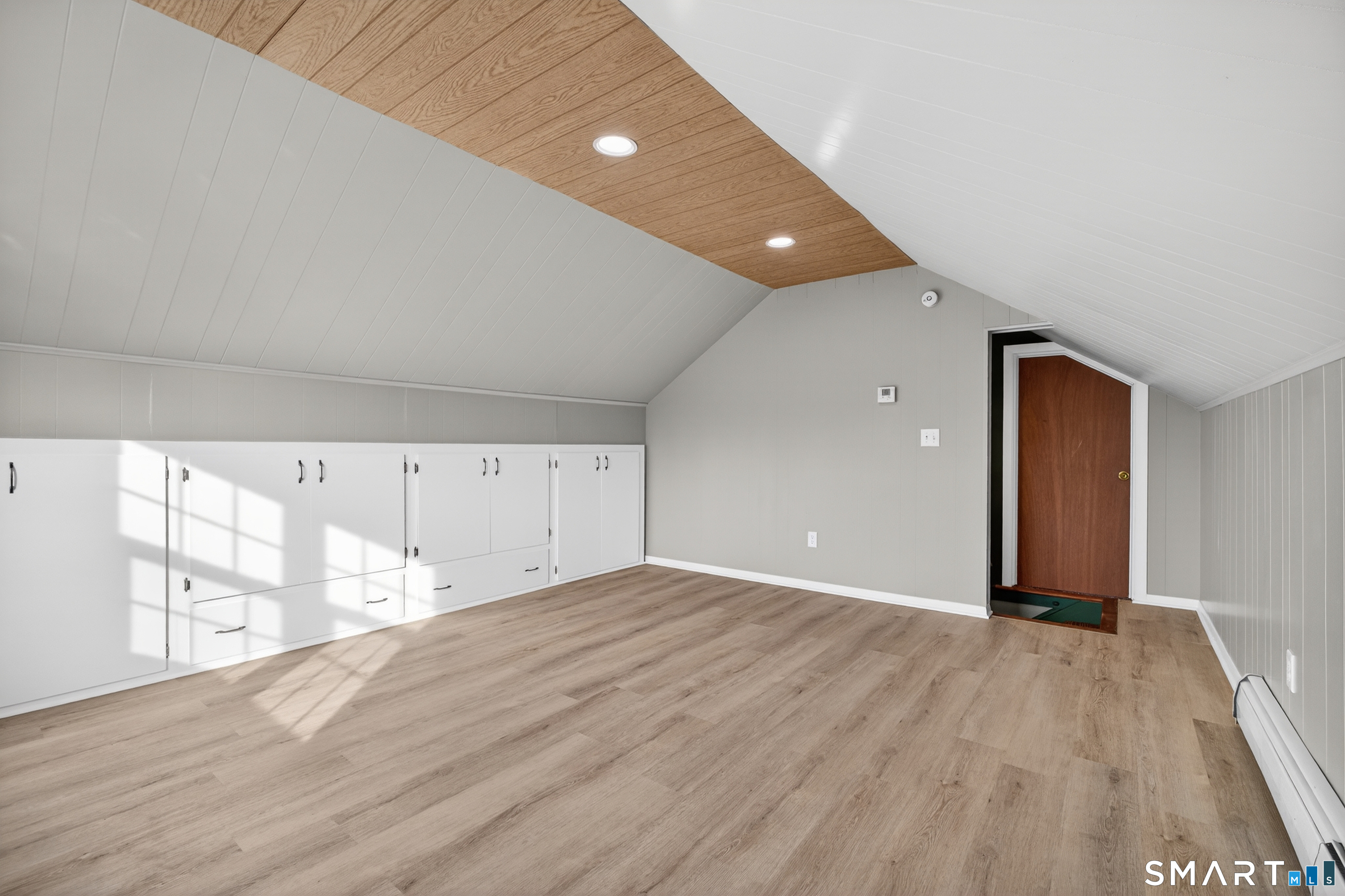 223 Ledyard Street New London, CT 06320 - Photo 34 of 40