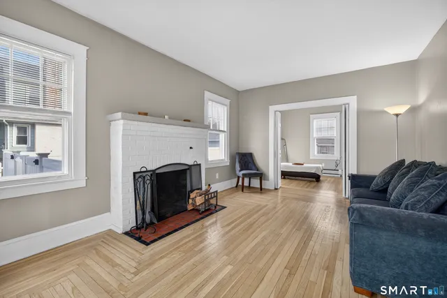 $379,900 | 223 Ledyard Street, New London, CT 06320