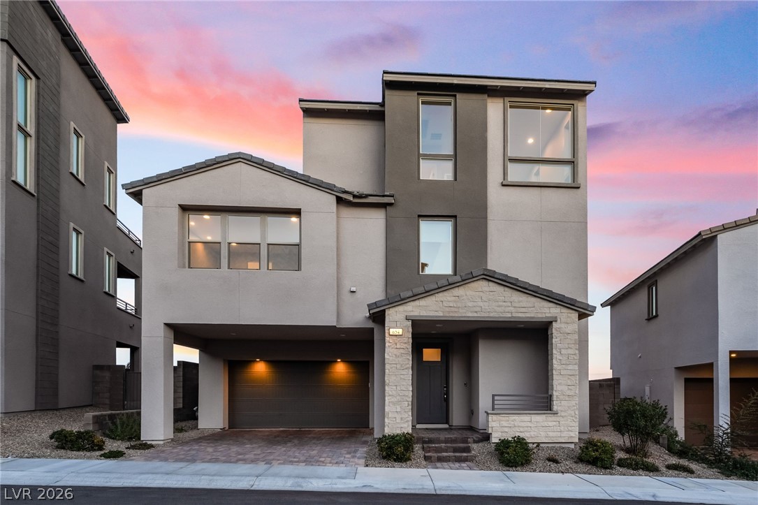 654 Amethyst Point Way Las Vegas, NV 89138 - Photo 2 of 50