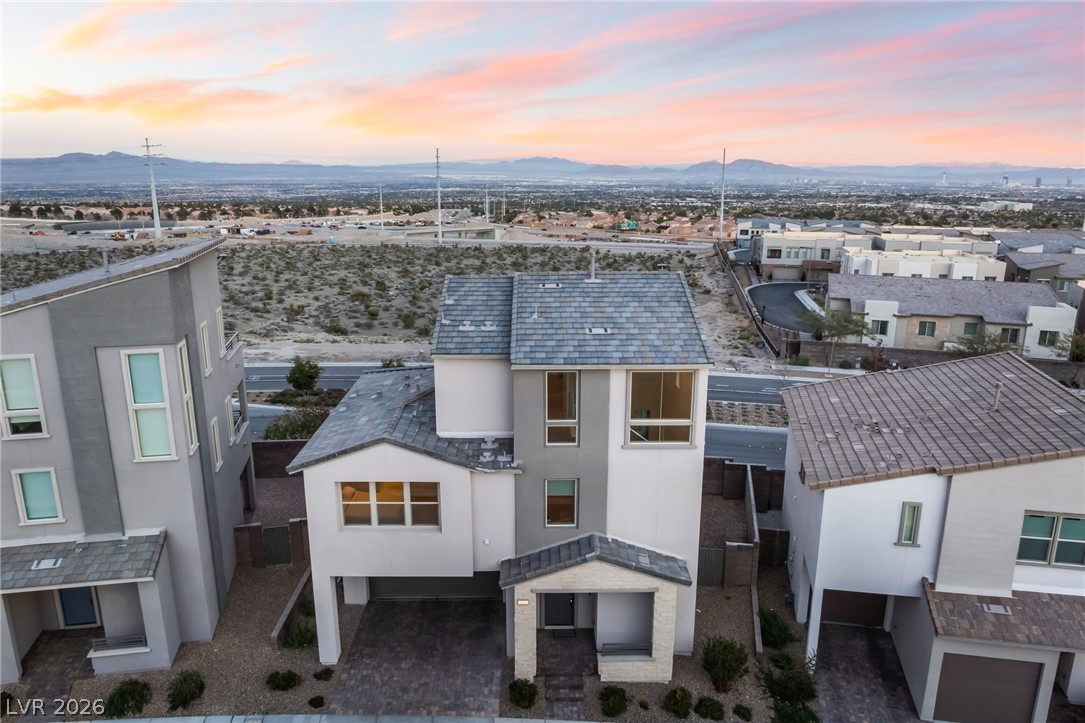 654 Amethyst Point Way Las Vegas, NV 89138 - Photo 8 of 50