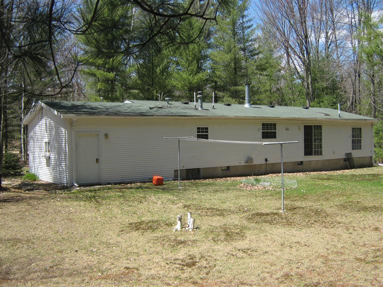 876 Deer Lake Reed City, MI 49677 - Photo 3 of 9 Additional Photo