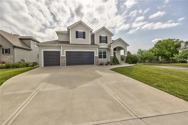 $645,000 | 14017 Haskins Street, Overland Park, KS 66221