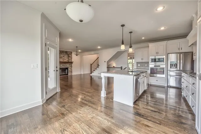 $645,000 | 14017 Haskins Street, Overland Park, KS 66221