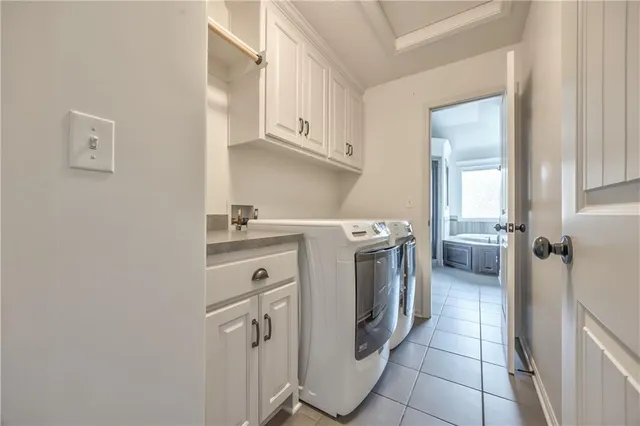 $645,000 | 14017 Haskins Street, Overland Park, KS 66221