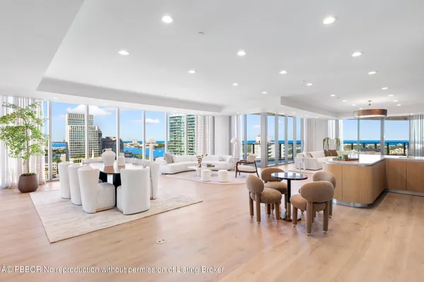 $10,900,000 | 1333 South Flagler Drive, Unit 1501, West Palm Beach, FL 33401