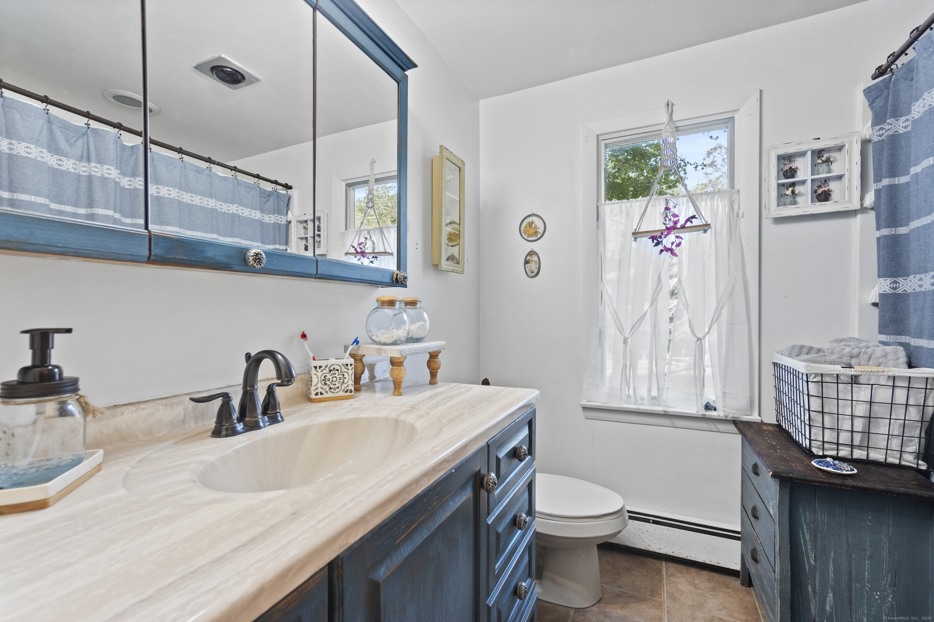 92 Minortown Road Woodbury, CT 06798 - Photo 19 of 40