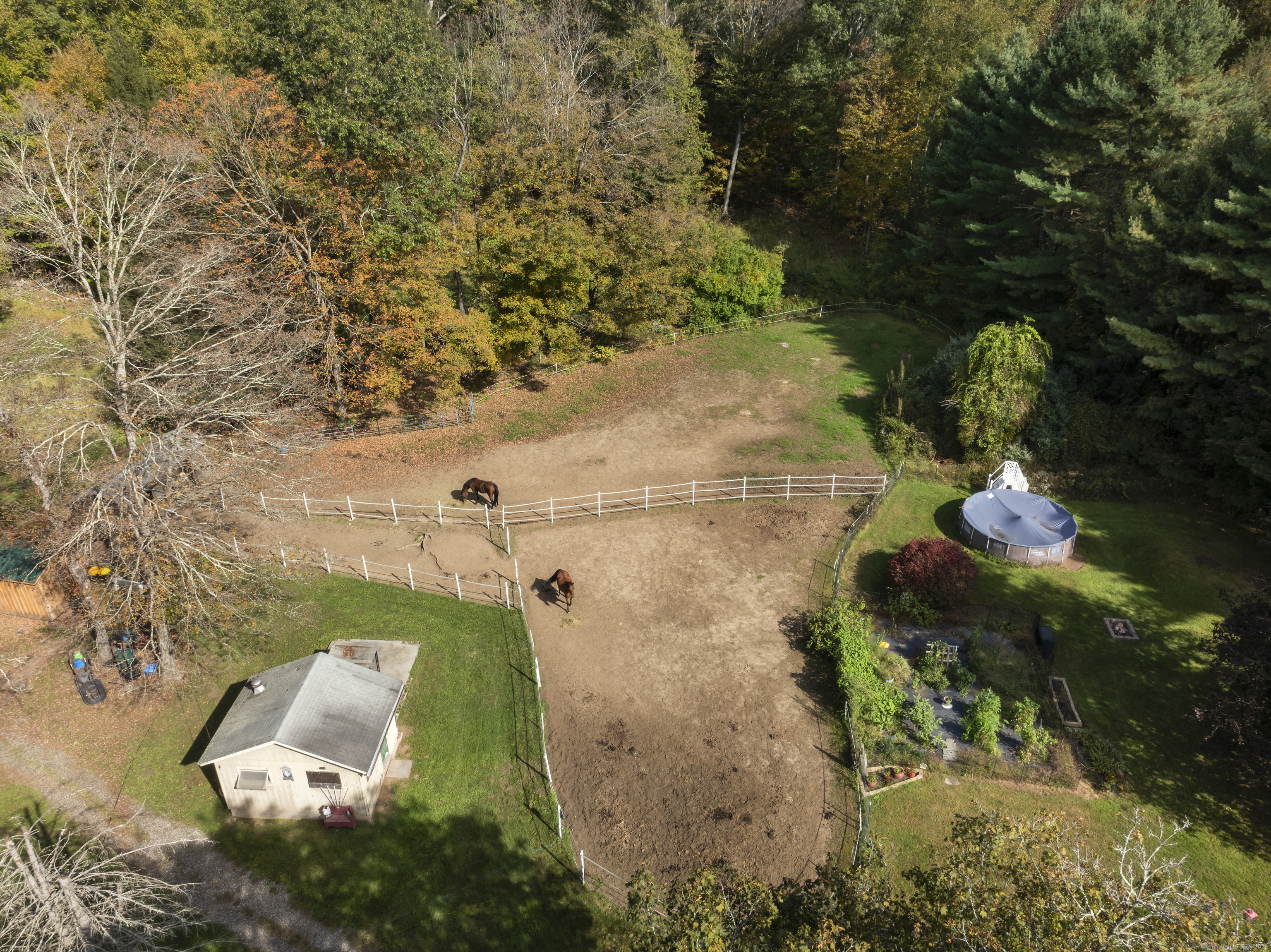 92 Minortown Road Woodbury, CT 06798 - Photo 4 of 40