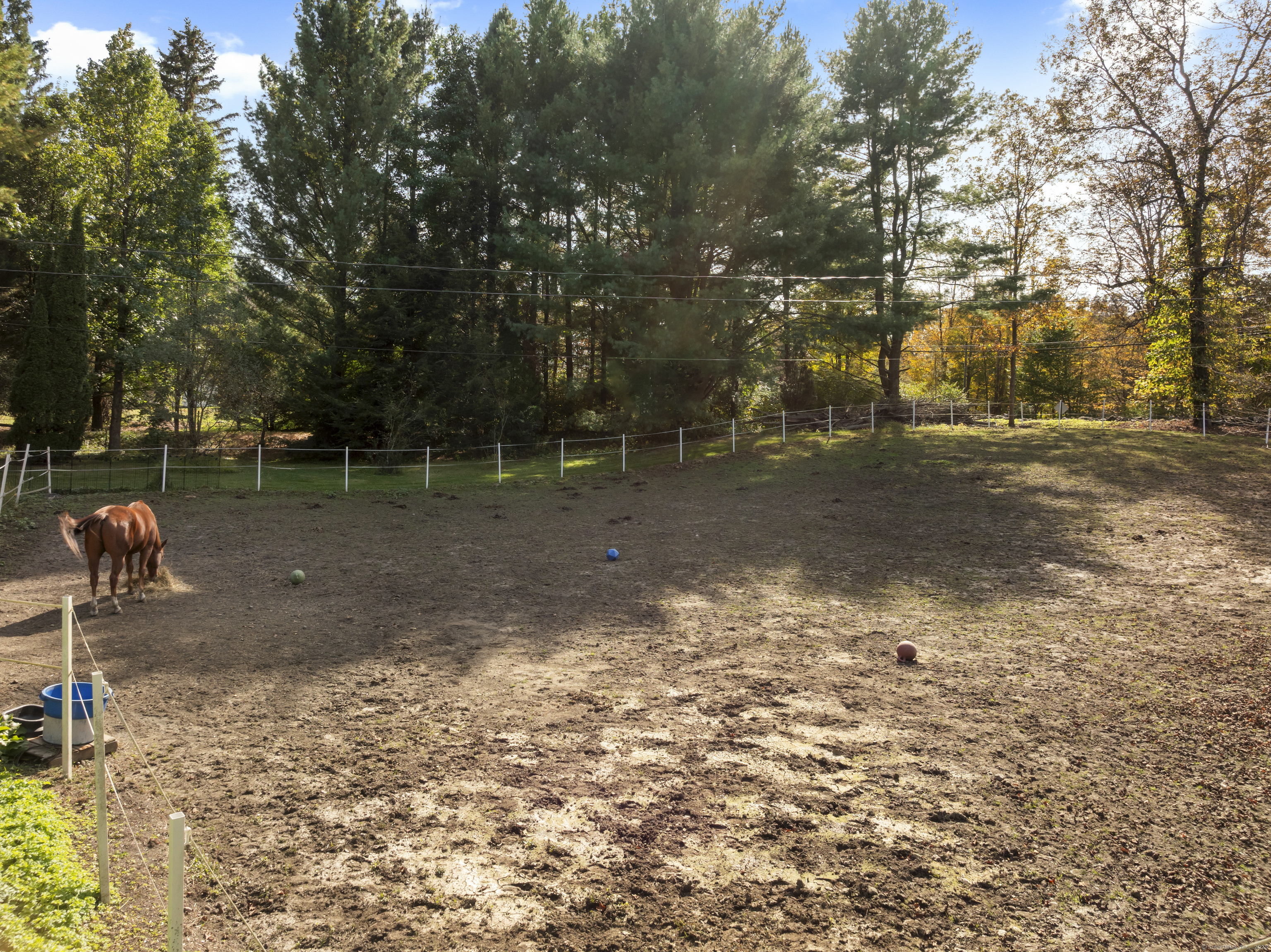 92 Minortown Road Woodbury, CT 06798 - Photo 7 of 40