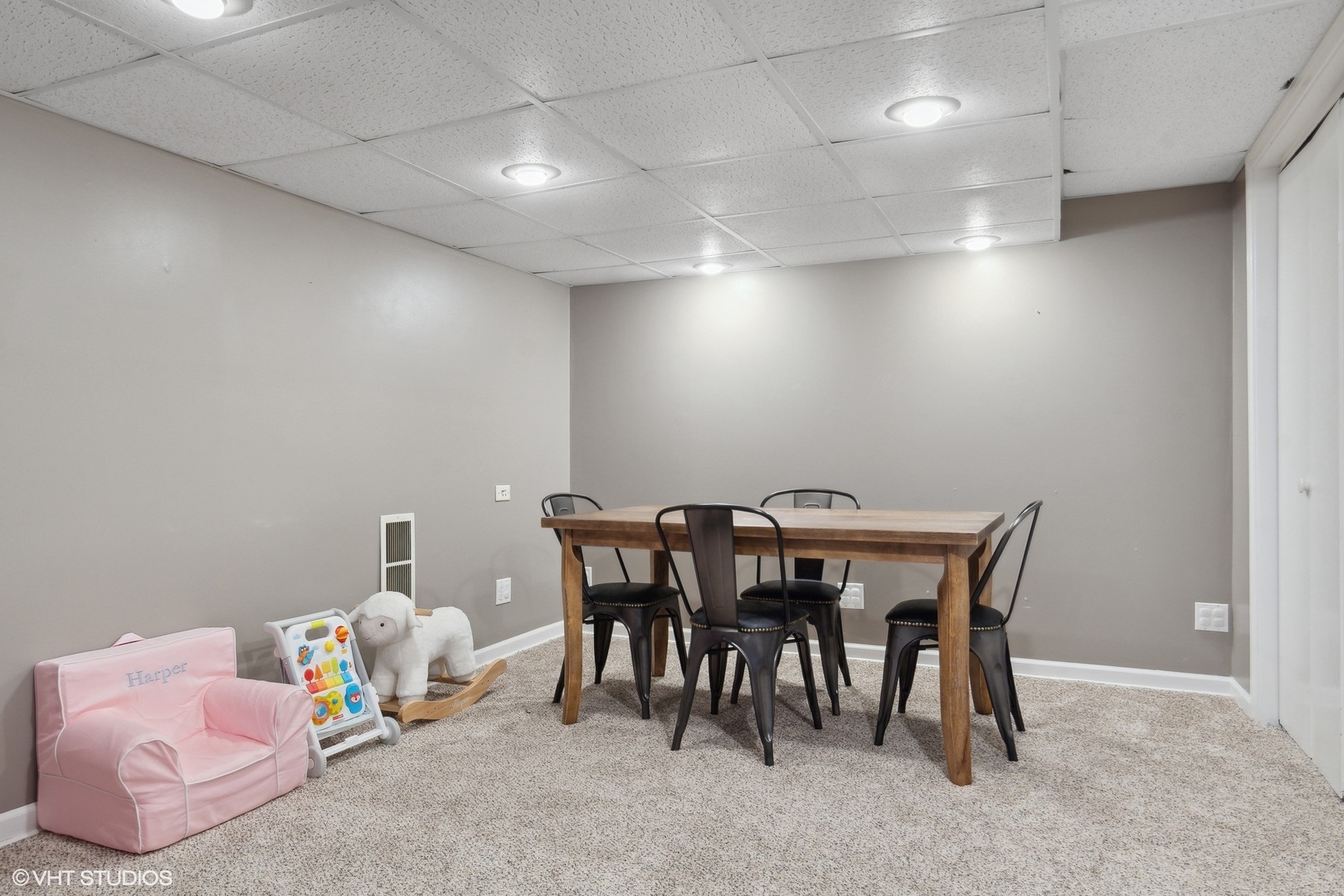 580 East Old Elm Road Lake Forest, IL 60045 - Photo 20 of 23 a view of a dining room with furniture