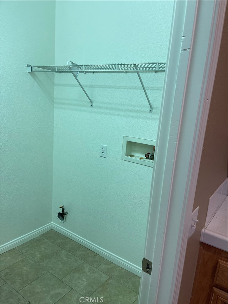 4438 Leonard Court Riverside, CA 92501 - Photo 9 of 36