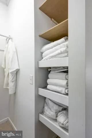 $2,350 | 354 New Holland Avenue, Lancaster, PA 17602