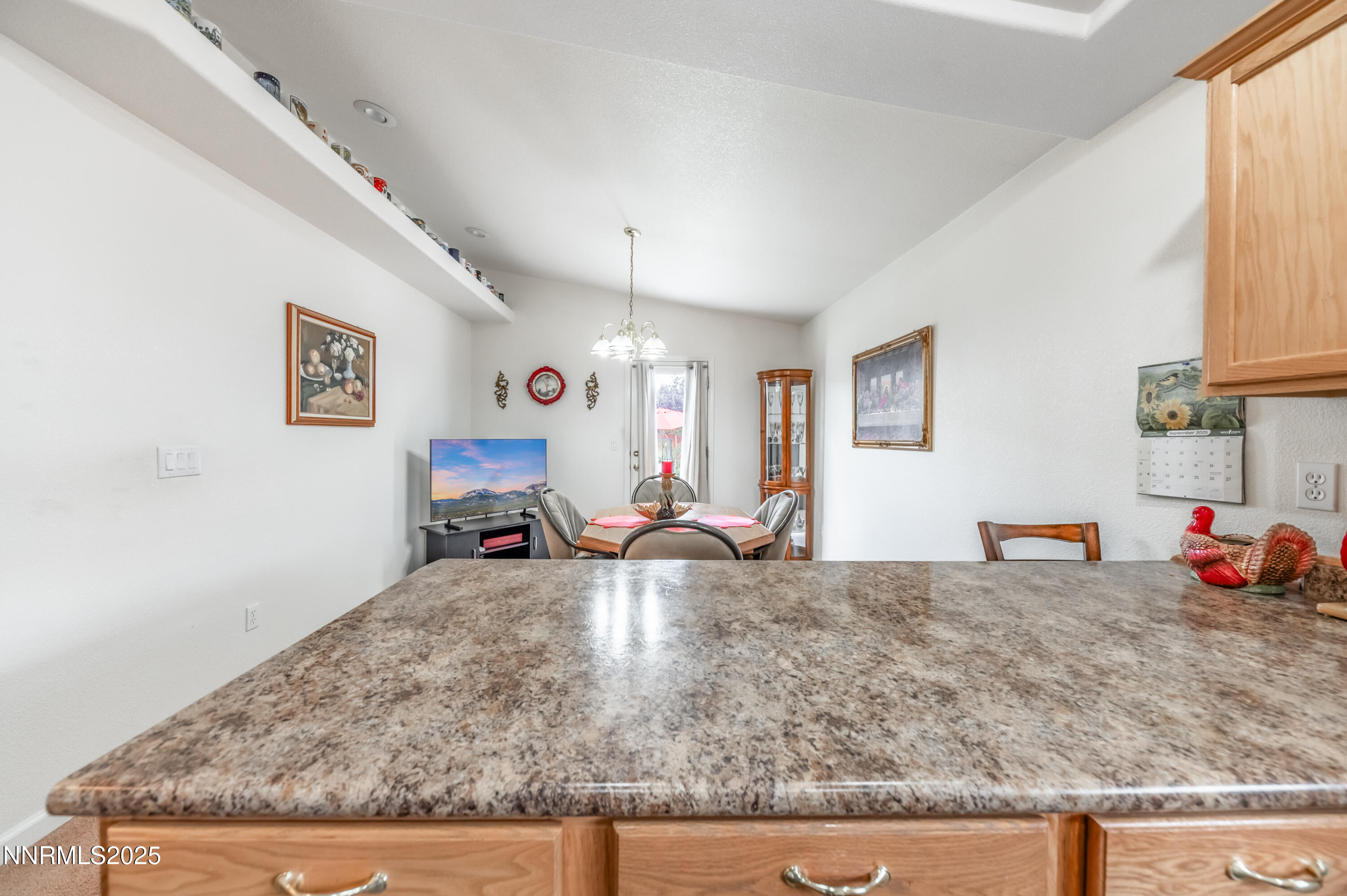 17640 Lake Powell Drive Reno, NV 89508 - Photo 16 of 34 L-1020