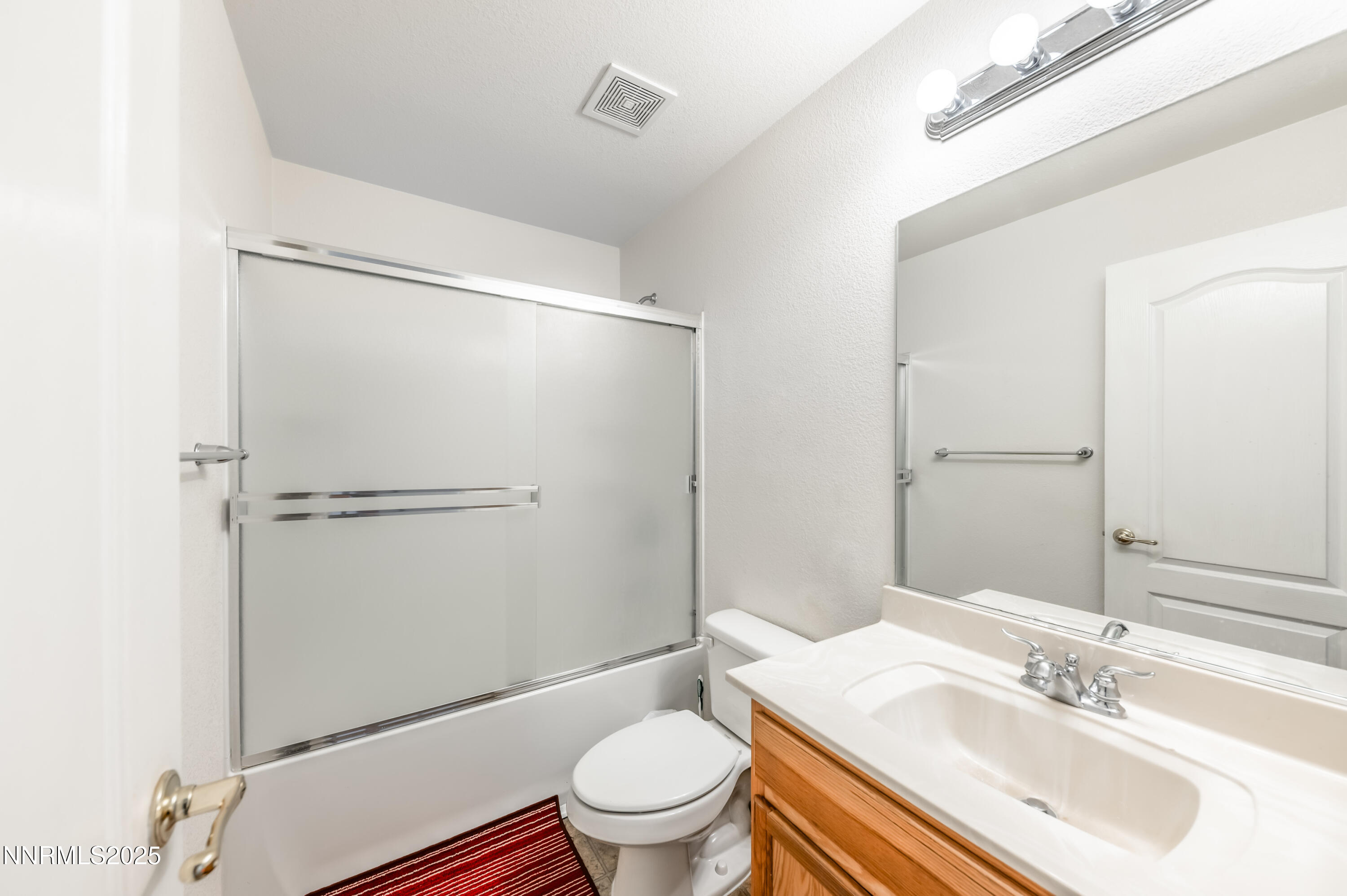 17640 Lake Powell Drive Reno, NV 89508 - Photo 21 of 34 L-1025